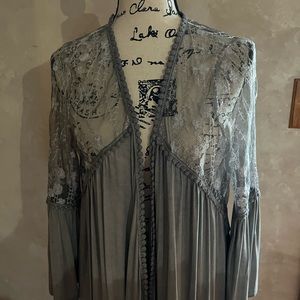 Beautiful lacy Serendipity open top